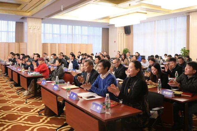 主動延伸“家”的邊際，楊浦成立全市首家新聯(lián)會工會聯(lián)合會，探索勞務(wù)派遣服務(wù)新路徑